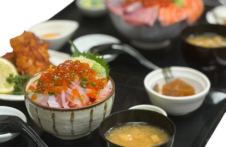 君津で味わう！新鮮海鮮丼の魅力